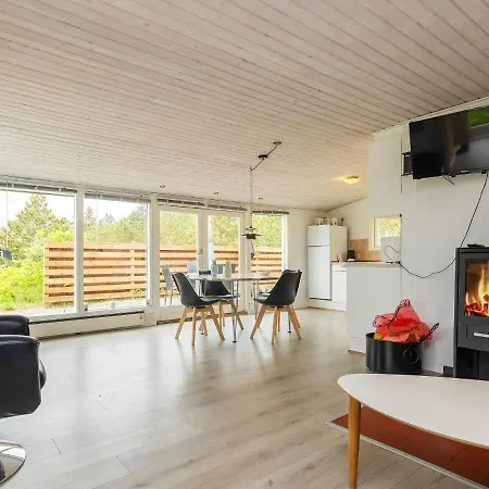 Beachfront Bliss In Albaek - By Traum *