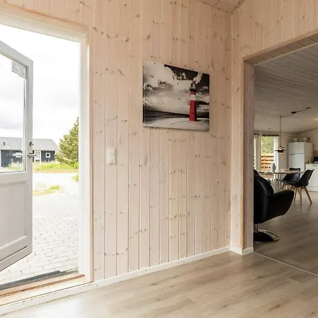 別荘 Beachfront Bliss In Albaek - By Traum *
