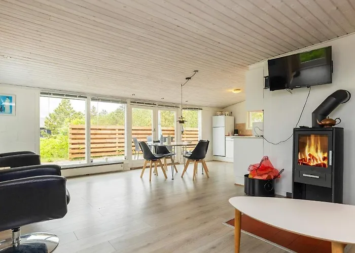 Beachfront Bliss In Albaek - By Traum *